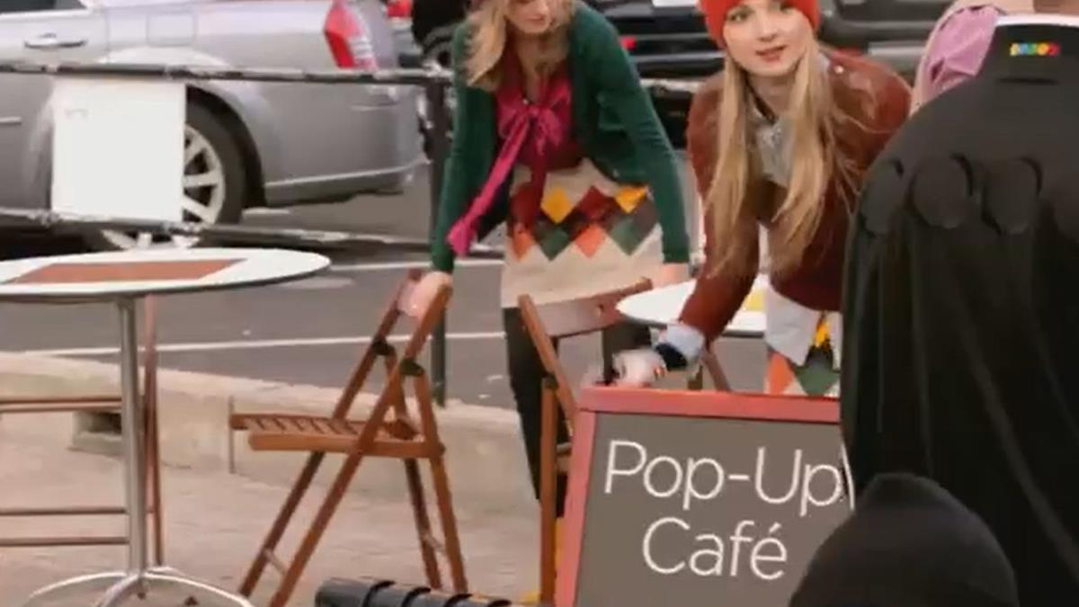 Chinet Comfort Cup: Pop Up Cafe